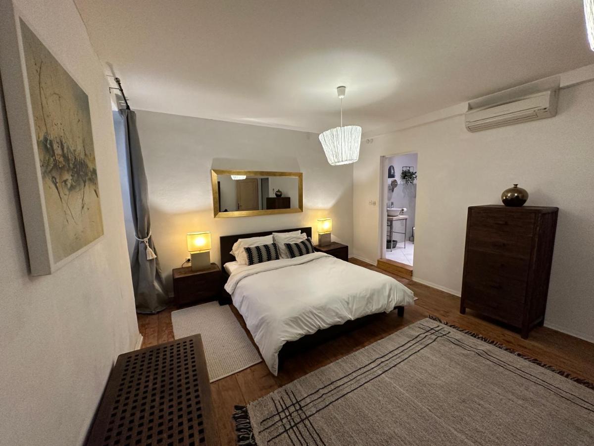 5C Luxury Apartment Ровінь Екстер'єр фото